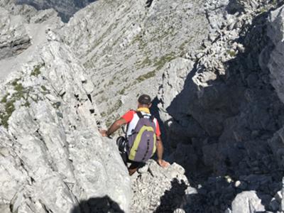 piccola canalina tra Lastei e col Nudo