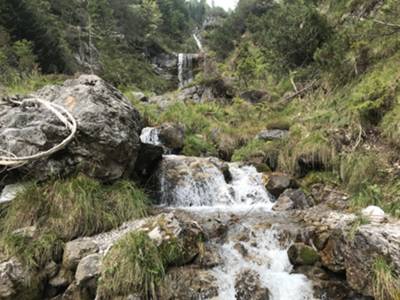 agognato punto acqua in discesa