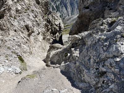 ecco la canalina da sopra: più difficile da scendere che da salire 