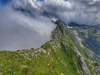 la cresta oltre il Pianina