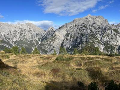 ancora Caserine e Pregoane dai prati sopra casera Dosaip