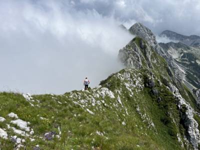 la cresta oltre il Pianina