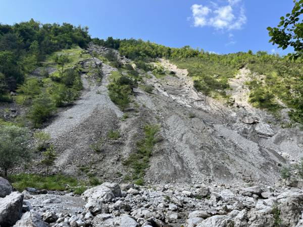 attraversamento sul Meduna nei pressi del Clapon dal Limit