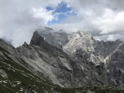 forcella Duranno: vista annuvolata su cima dei Preti