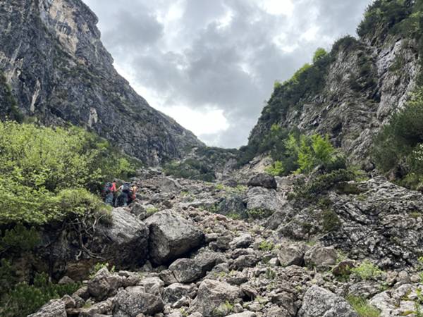 parte alta della risalita del greto del torrente Tamais