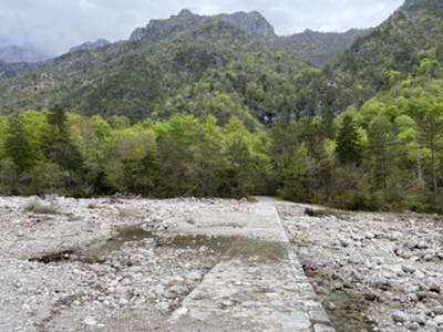 Secondo guado su torrente Prescudin