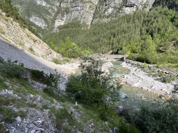 Oltre Pont del Gobo