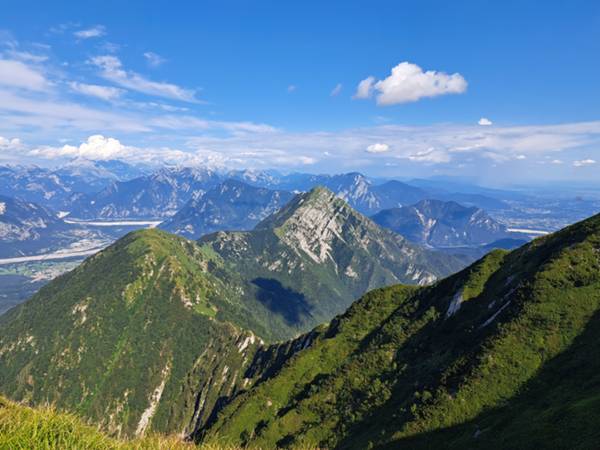 cresta Est oltre monte Piombada verso monte Bottai