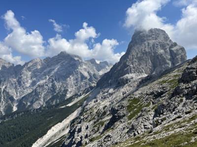 in primo piano Duranno, sullo sfondo Cima dei Preti