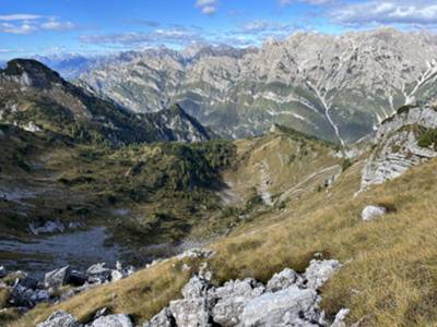 vista dall'alto dell'ultimo tratto di salita verso la cima