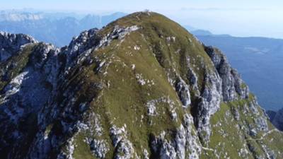 l'anello di cima Manera