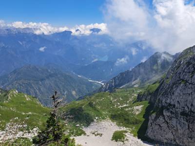 il lago sempre da più in alto