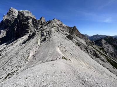 da forcella Spe la salita a cima Spe sembra semplice