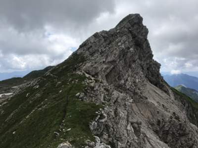 forcella Duranno: vista sulla terza cima Centenera (2295m)