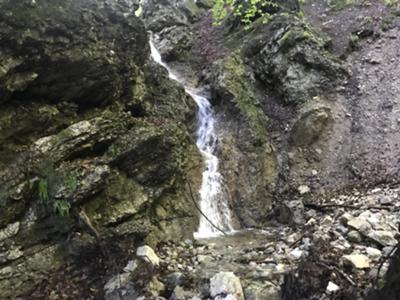 in cui troviamo la prima bella cascata